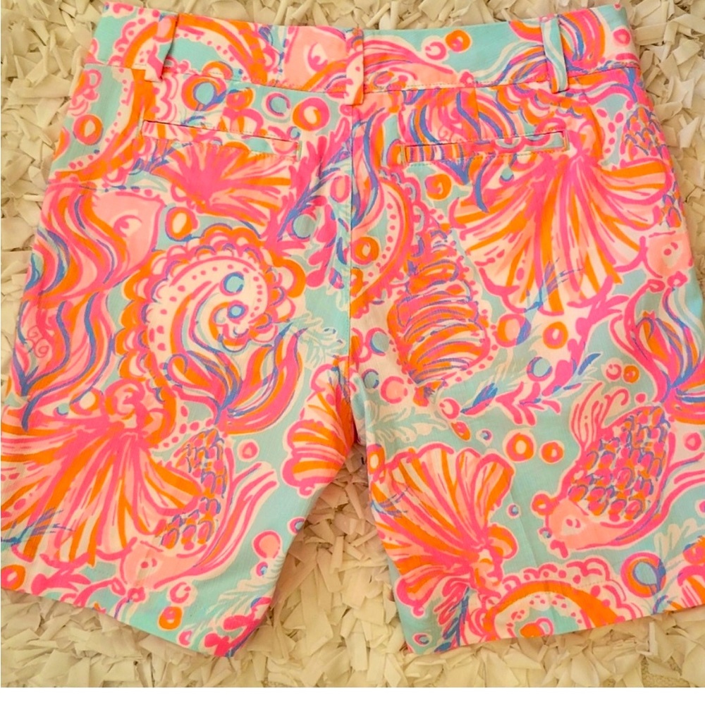 Lilly Pulitzer  Clipper Shorts size 8